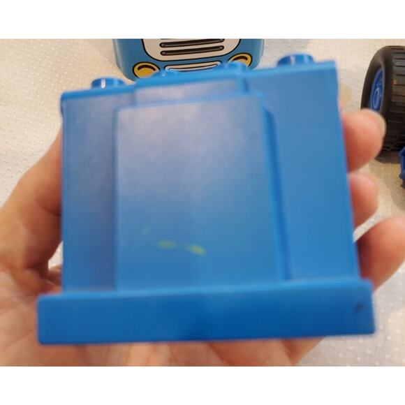 Blue Lego Duplo Replacement Truck Parts Set of 4 - Picture 12 of 12